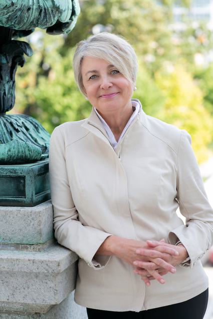 wco_board_deb_archer